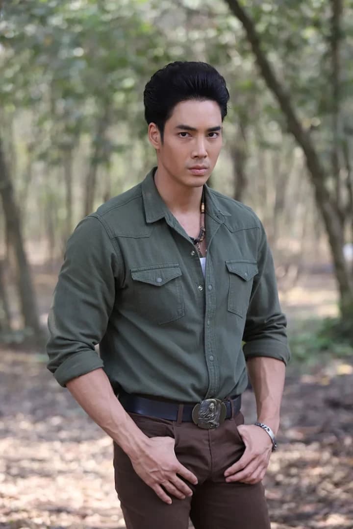 โปสเตอร์ละคร เลือดเจ้าพระยา ใช้เป็นพื้นหลัง