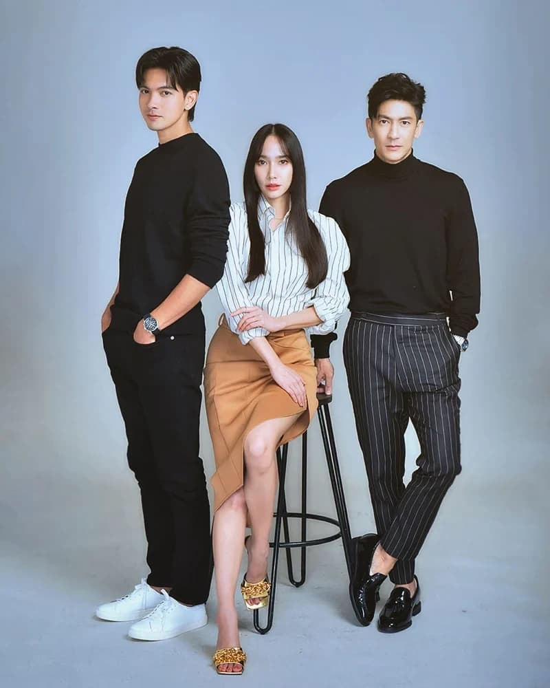 Poster of ลมพัดผ่านดาว as background