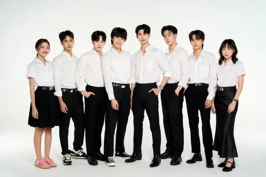 Poster of กี่หมื่นฟ้า Your Sky Series as background