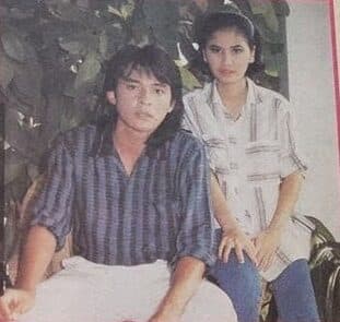 Poster of จิตรกร as background