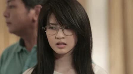 โปสเตอร์ละคร เพื่อนเฮี้ยน..โรงเรียนหลอน ใช้เป็นพื้นหลัง