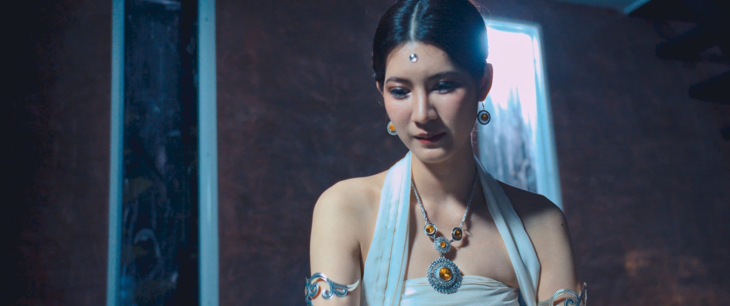 โปสเตอร์ภาพยนตร์ ลับแลคำชะโนด ใช้เป็นพื้นหลัง