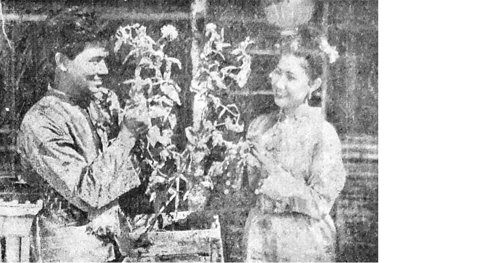 โปสเตอร์ภาพยนตร์ เกียรติศักดิ์ทหารไทย ใช้เป็นพื้นหลัง