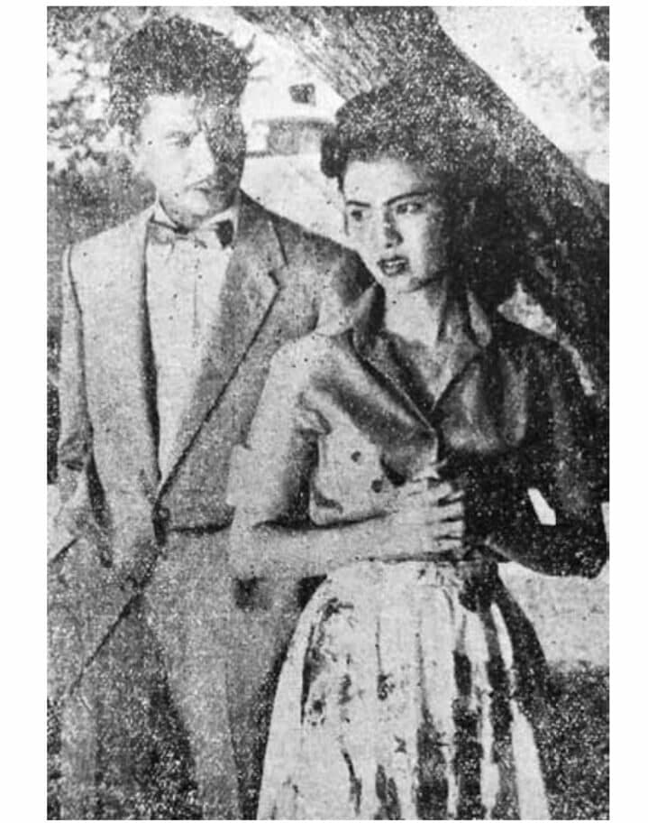 โปสเตอร์ภาพยนตร์ แก้วตานาง ใช้เป็นพื้นหลัง