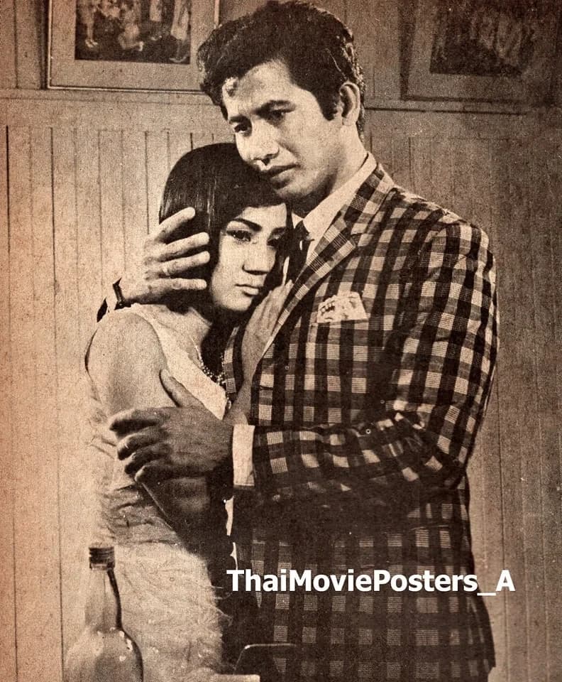 โปสเตอร์ภาพยนตร์ เลือดทรนง ใช้เป็นพื้นหลัง