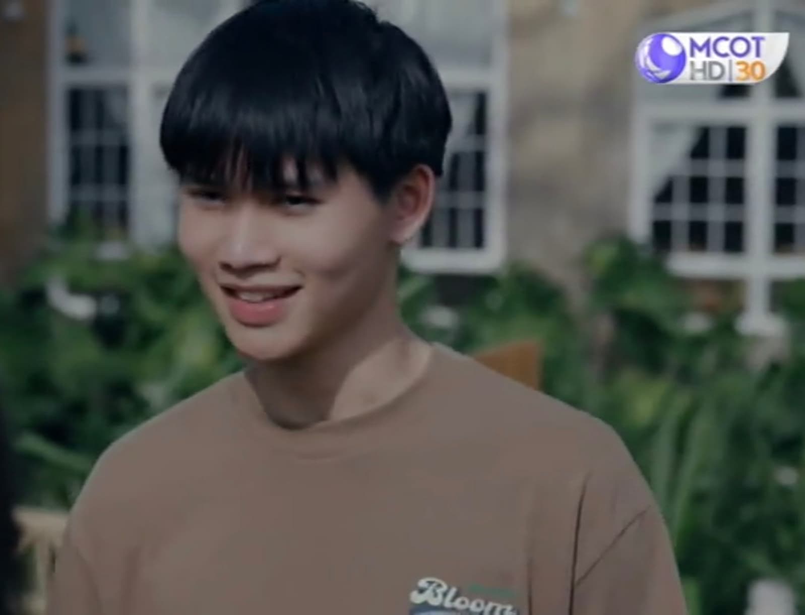 กลัฟ์ ธนพงศ์ ประภาศิริสุลี