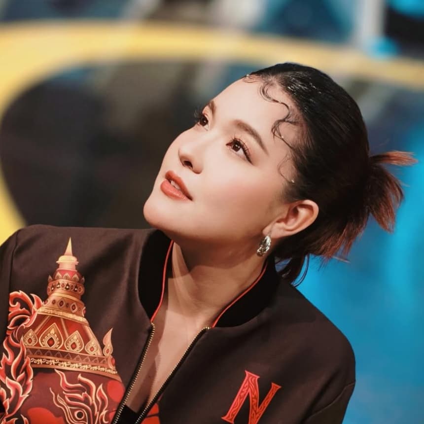 เปาวลี พรพิมล