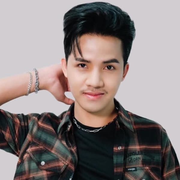 ณัฐ สุรศักดิ์ รัตนวงษ์