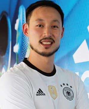 ท็อป เทพฤทธิ์ ไรวินท์