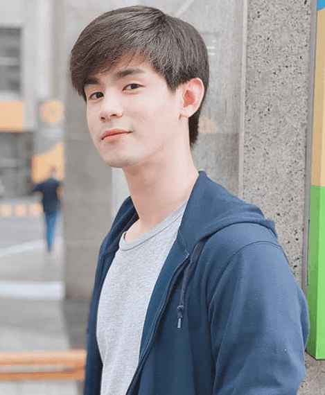 สก๊อต เศรษฐพงษ์ หงส์กิตติกุล