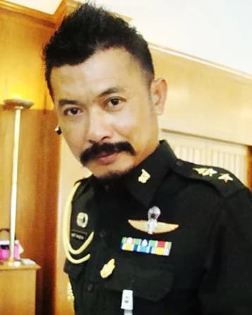 ต้น คมกริช อินทรสุวรรณ