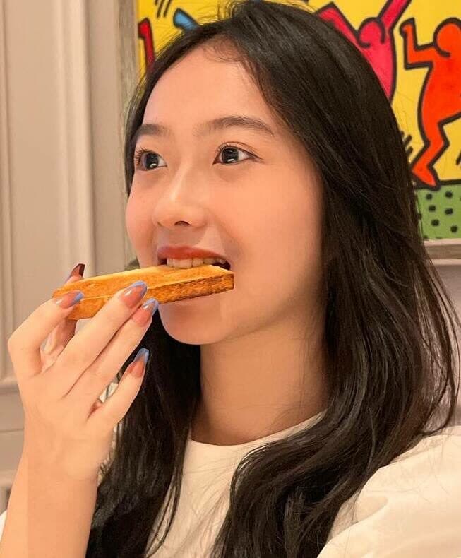 จีน่า ณิชาพัชร์ จารุรัตนวารี