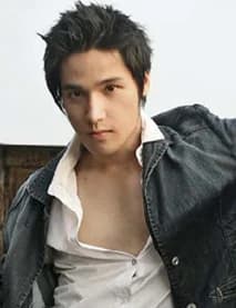 อาเธ่อร์ ตันติกร ตันติวัชโรดม