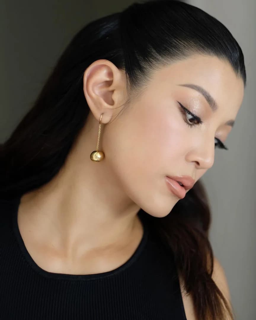 เอมมี่ มรกต แสงทวีป