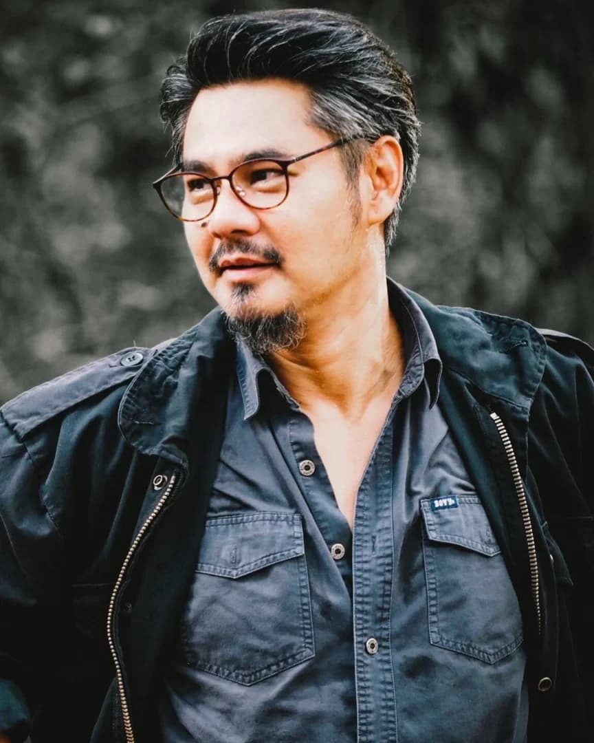 เวฟ วิภพ บางยี่ขัน