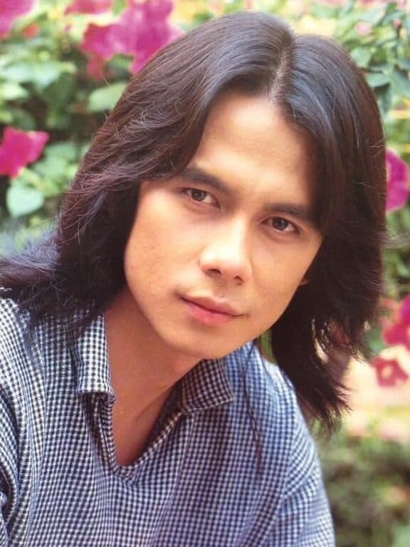 อนิรุทธิ์ เถรว่อง