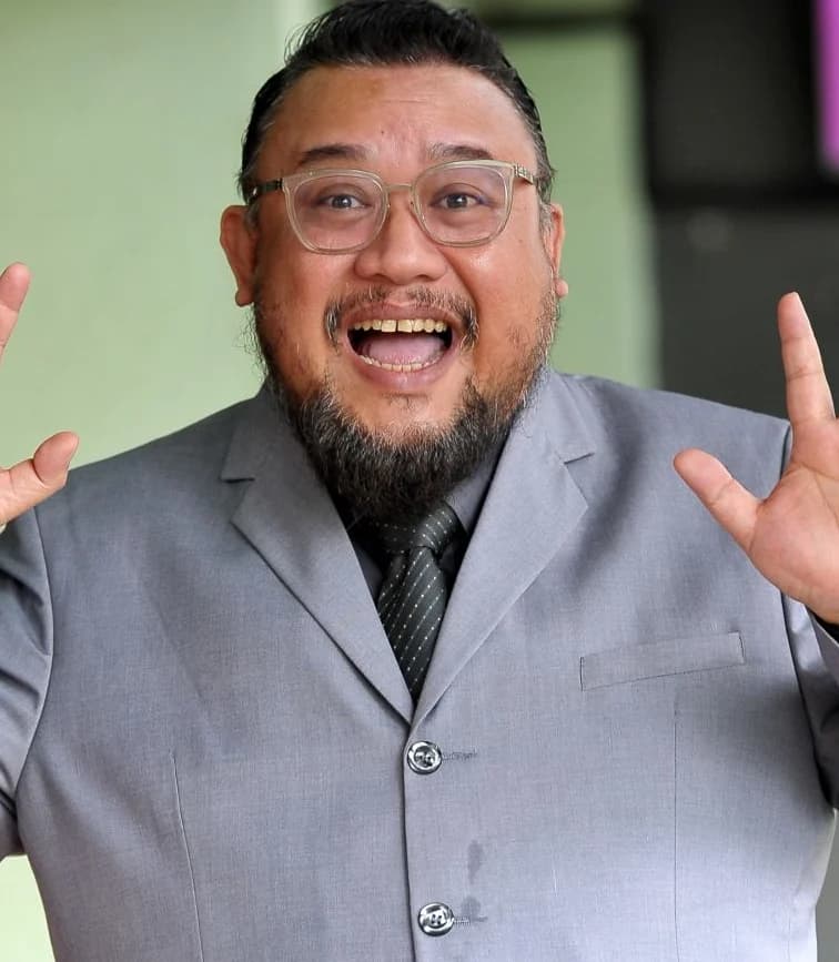 อาฟฟลิน เชากิ (Afdlin Shauki)