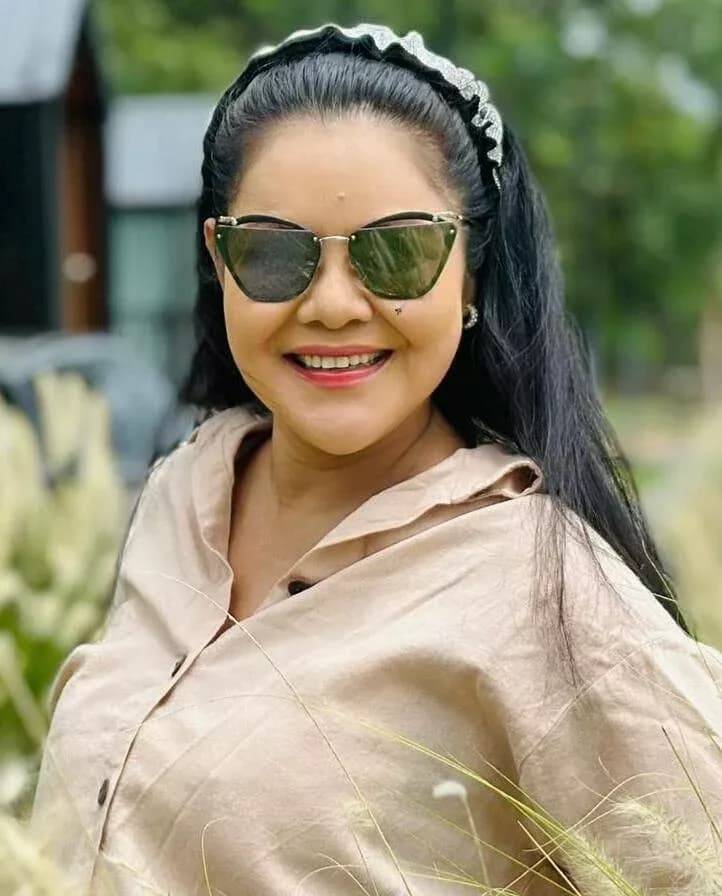 ฮาย อาภาพร นครสวรรค์