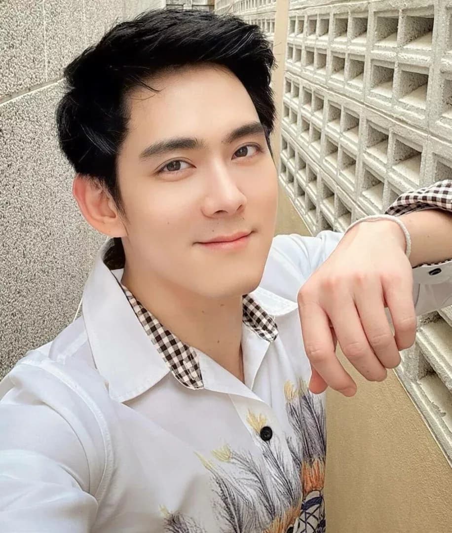 อ๊อฟ ศุภณัฐ เฉลิมชัยเจริญกิจ