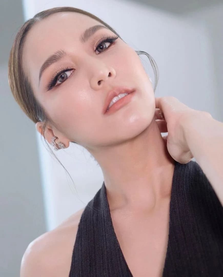 จักจั่น อคัมย์สิริ สุวรรณศุข