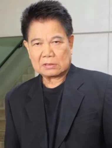 ชลธี ธารทอง