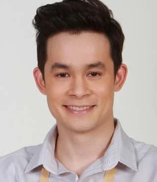 เจเจ เจตต์ กลิ่นประทุม