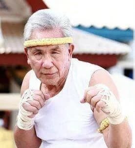 ยอดธง เสนานันท์