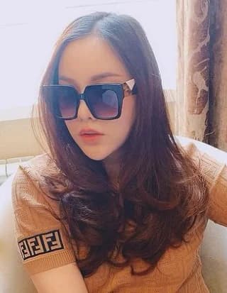 แพร ภิสารัตน์ วัชรคีรินทร์