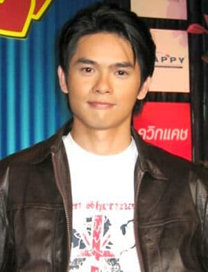 อุ้ม ชัยพันธ์ นินกง