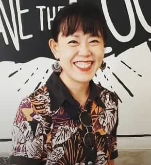 อมราพร แผ่นดินทอง