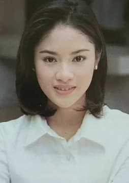 หญิง ชฎาธิรัฏฐ์ เลิศทวีสิน