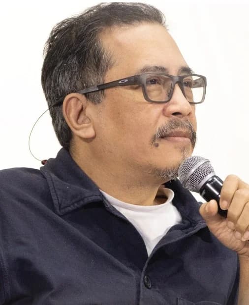 วศิน ปกป้อง