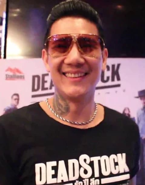 ชีวา ลาภินตั้งสุทธิ