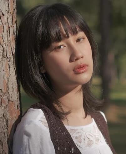 ลาติน พิมพ์นารา ร่ำรวยมั่นคง cover