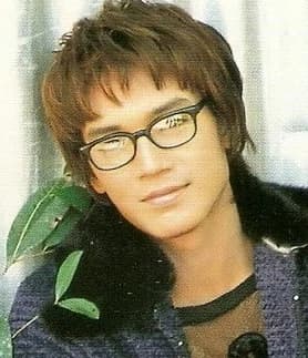 ฮัท ศิววงศ์ ปิยะเกศิน