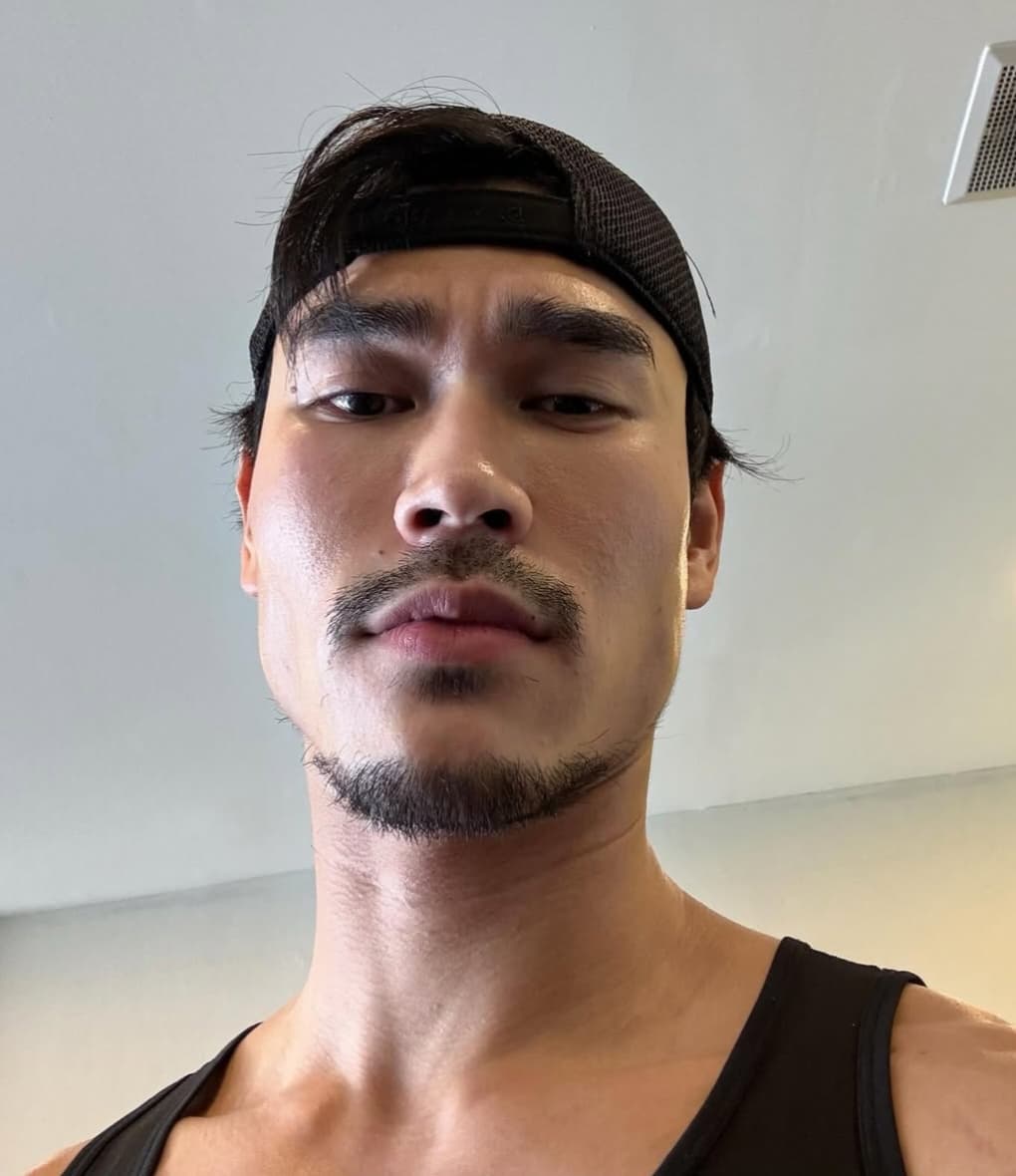 ชอน ชวิศการ วรโรจน์โยธิน