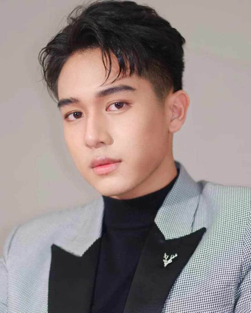 ตรัย จักรภัทร อังศุธนมาลี