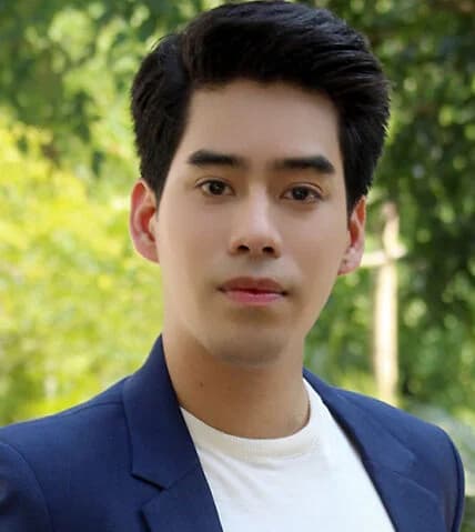 เอ็ม อดุลยรัศมิ์ สุวรรณจักรา