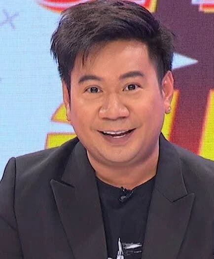 ธนัญชัย เฮี้ยนชาศรี (จุ๊บจิ๊บ เชิญยิ้ม)