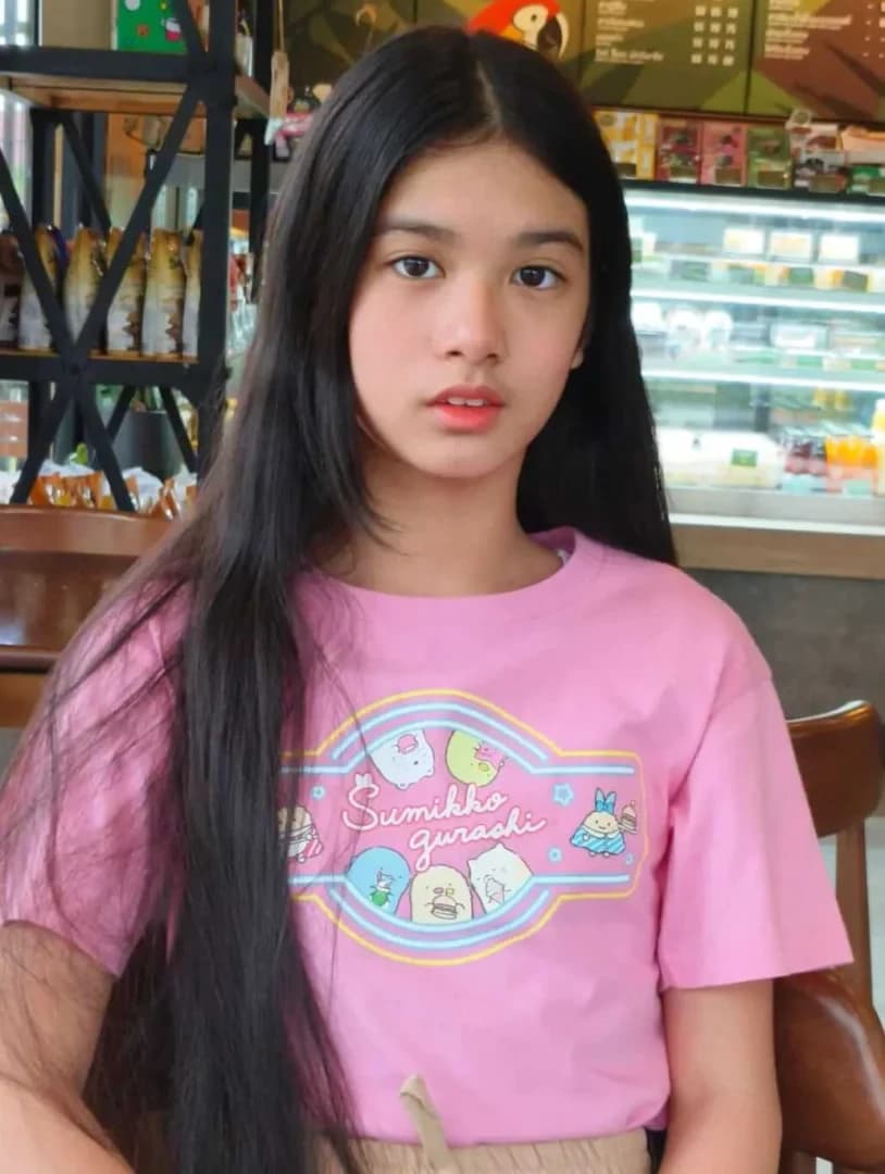 แฟรี่ ปารย์ชนก ผ่านสำแดง