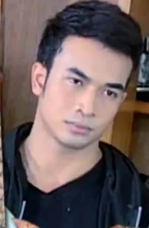 จรัล น้อยลำ