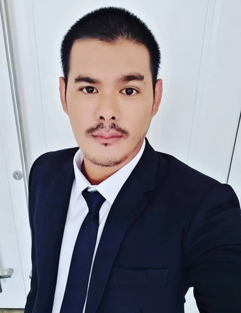 เอ็ม ณฐกร เรืองศรี