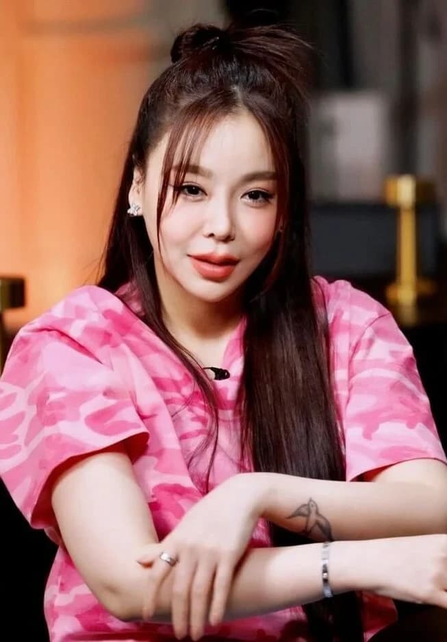 ซานิ นิภาภรณ์ ฐิติธนการ