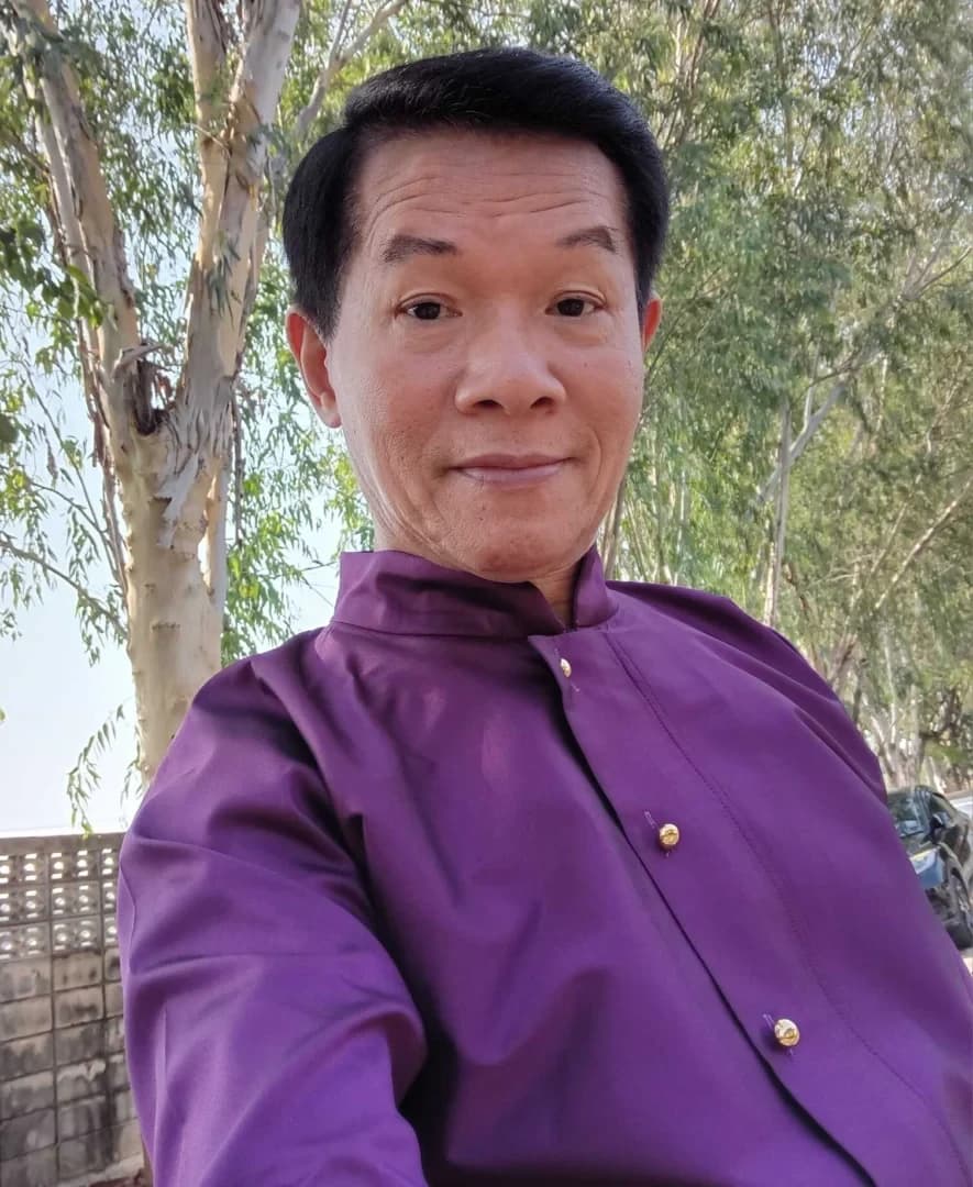 หมู อมต บันเทิงเทพ