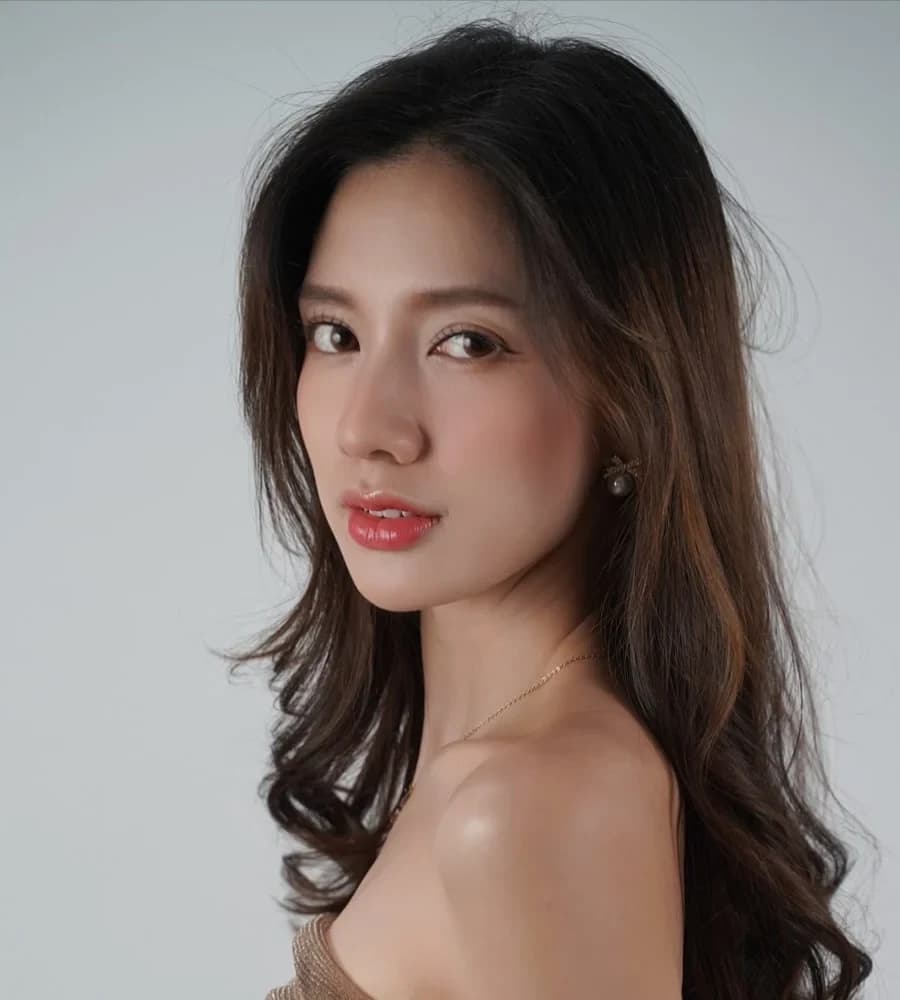 น้ำว้า ฐาปนีย์ ศุภรัตนาภิรักษ์