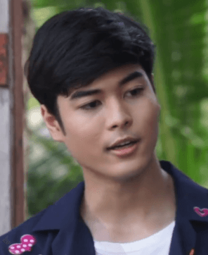 เบสท์ ธันวาณิช โพธิ์ทอง