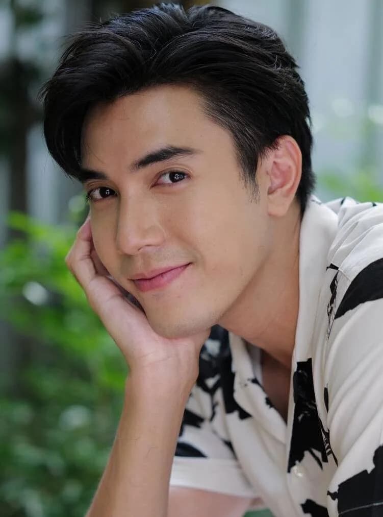 ไม้ วฤธ ศิริสันธนะ