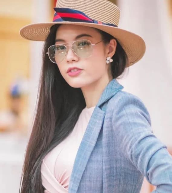 หงษ์หยก ภาวิกา อินทัศน์