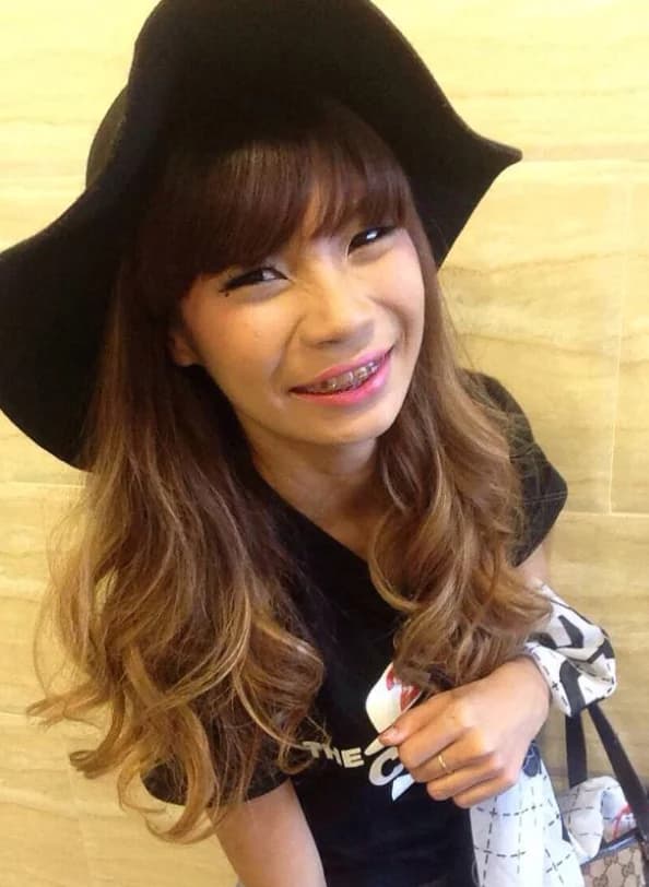 รพีพร พ่วงเพ็ชร (กาต่าย เดอะคอมเมเดี้ยน)