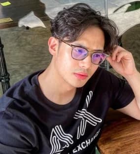 โซ่ ธัชพล เสือทองคำ